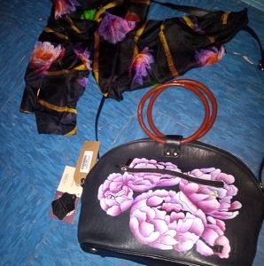 STUNNING SUKRITI KOLKATA HANDBAG COLLECTION AND SILK SCARF
